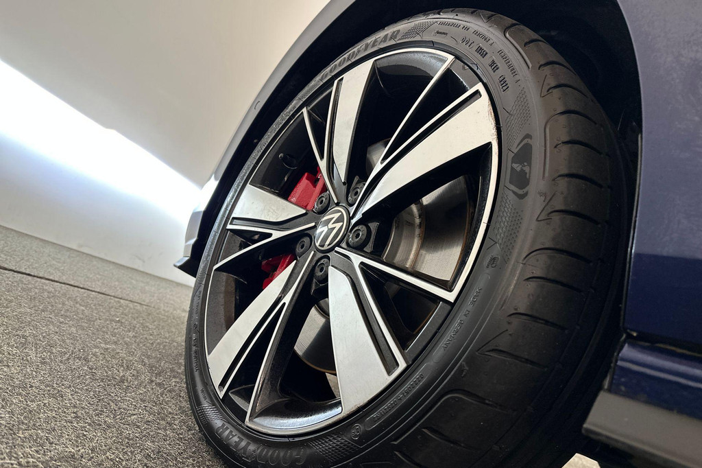 Volkswagen Golf GTE (JZK34J) met abonnement