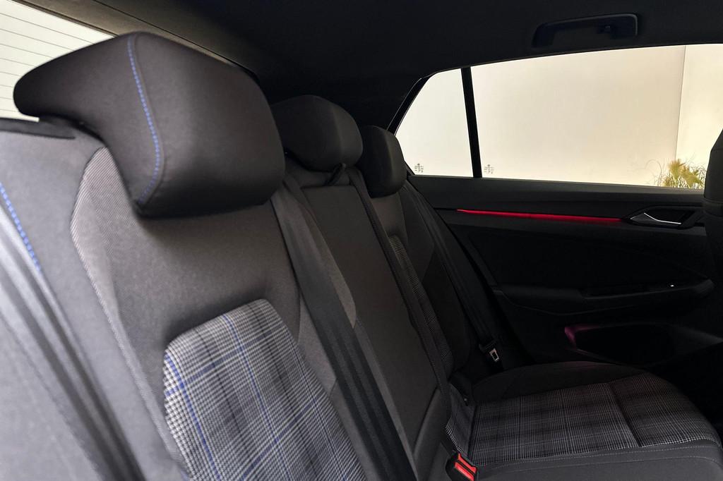 Volkswagen Golf GTE (JZK34J) met abonnement