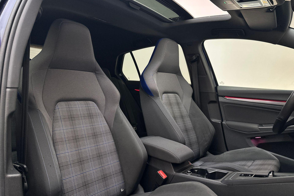 Volkswagen Golf GTE (JZK34J) met abonnement