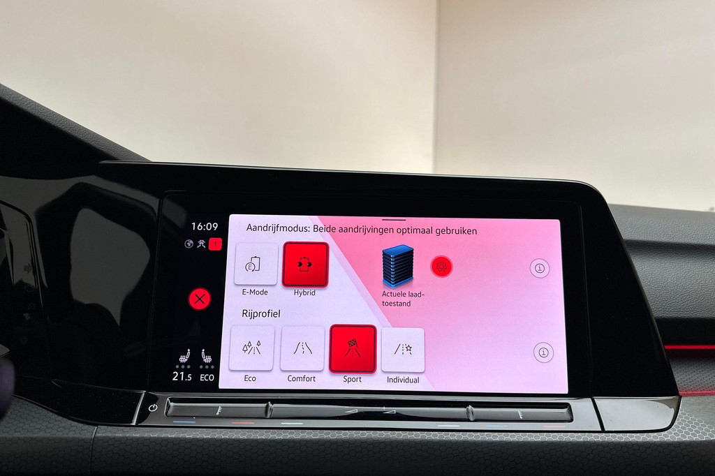 Volkswagen Golf GTE (JZK34J) met abonnement