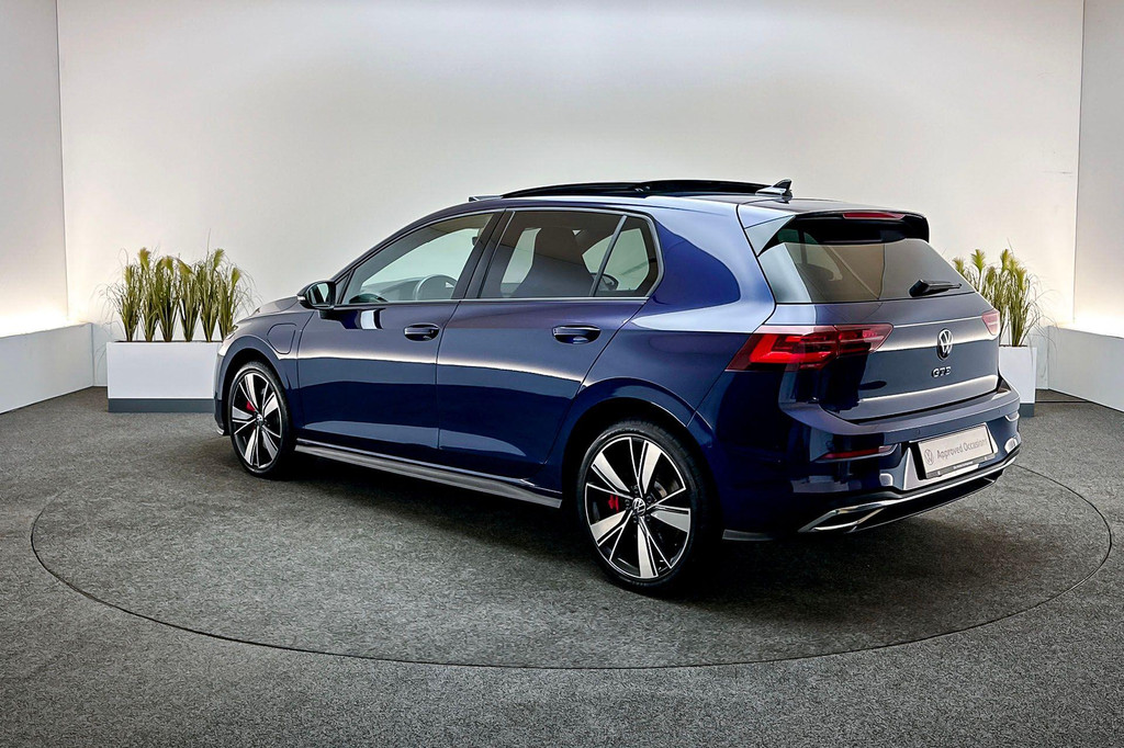 Volkswagen Golf GTE (JZK34J) met abonnement