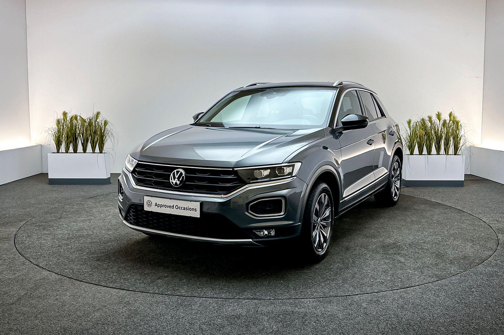 Volkswagen T-Roc (P098JX) met abonnement