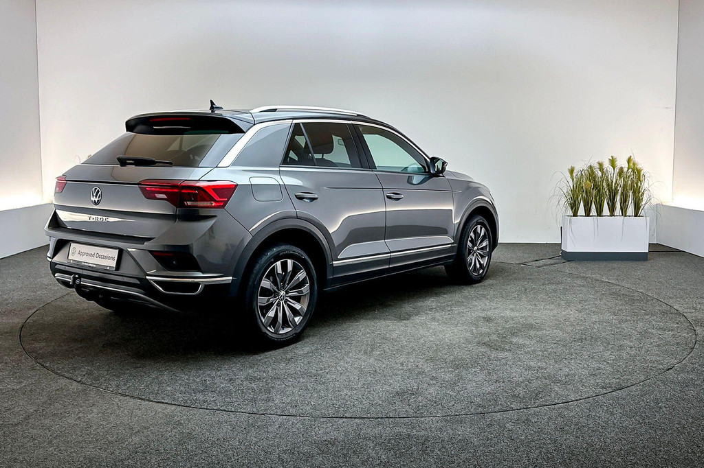 Volkswagen T-Roc (P098JX) met abonnement