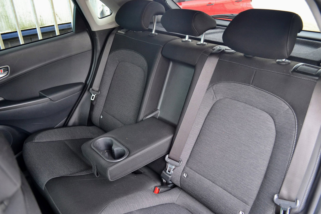 Hyundai Kona (K996JH) met abonnement