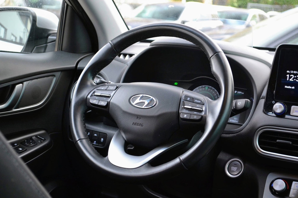 Hyundai Kona (K996JH) met abonnement