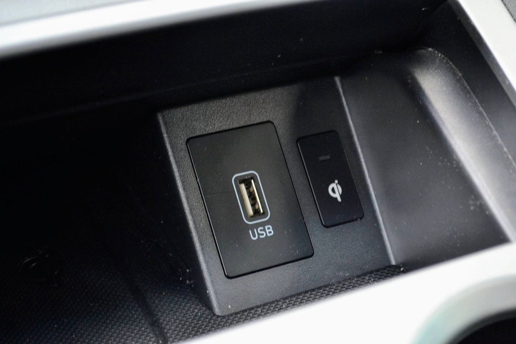 Hyundai Kona (K996JH) met abonnement