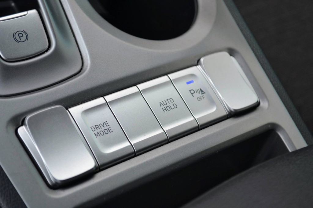 Hyundai Kona (K996JH) met abonnement