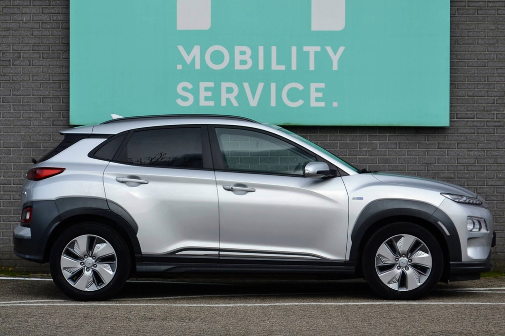 Hyundai Kona (K996JH) met abonnement