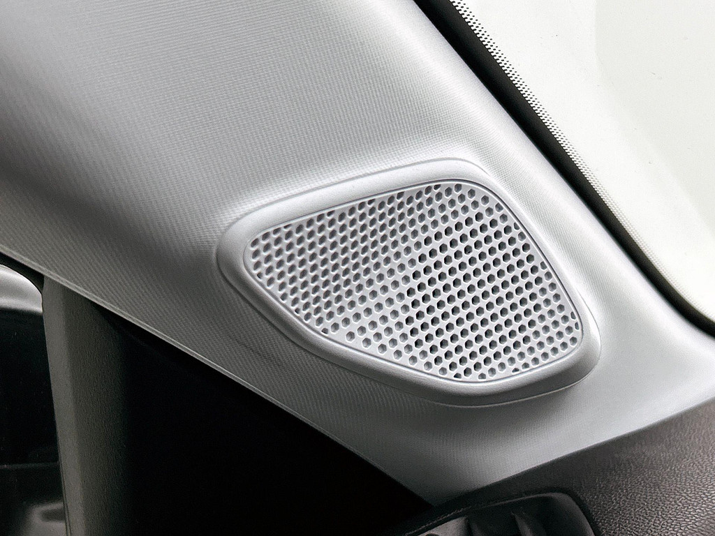 Peugeot 208 (KBK63Z) met abonnement