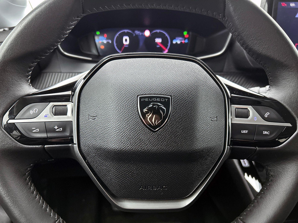 Peugeot 208 (KBK63Z) met abonnement