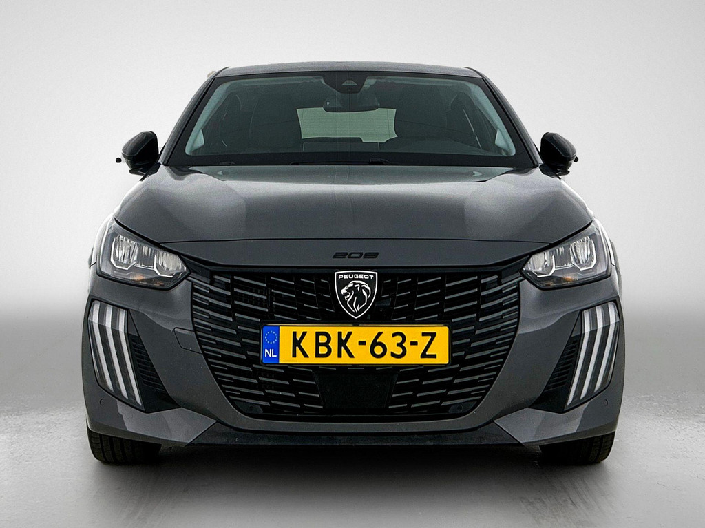 Peugeot 208 (KBK63Z) met abonnement