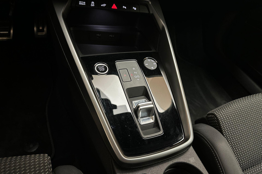 Audi A3 (JXZ34X) met abonnement