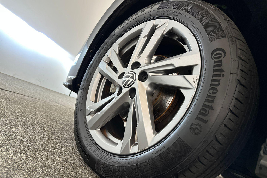 Volkswagen Polo (N928NP) met abonnement