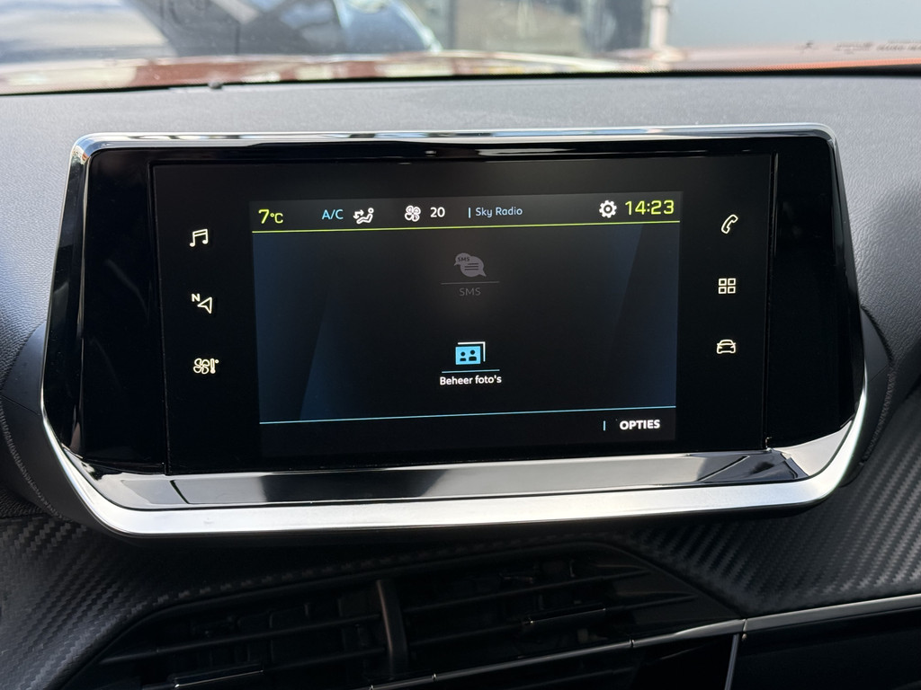 Peugeot e-2008 (T758GG) met abonnement