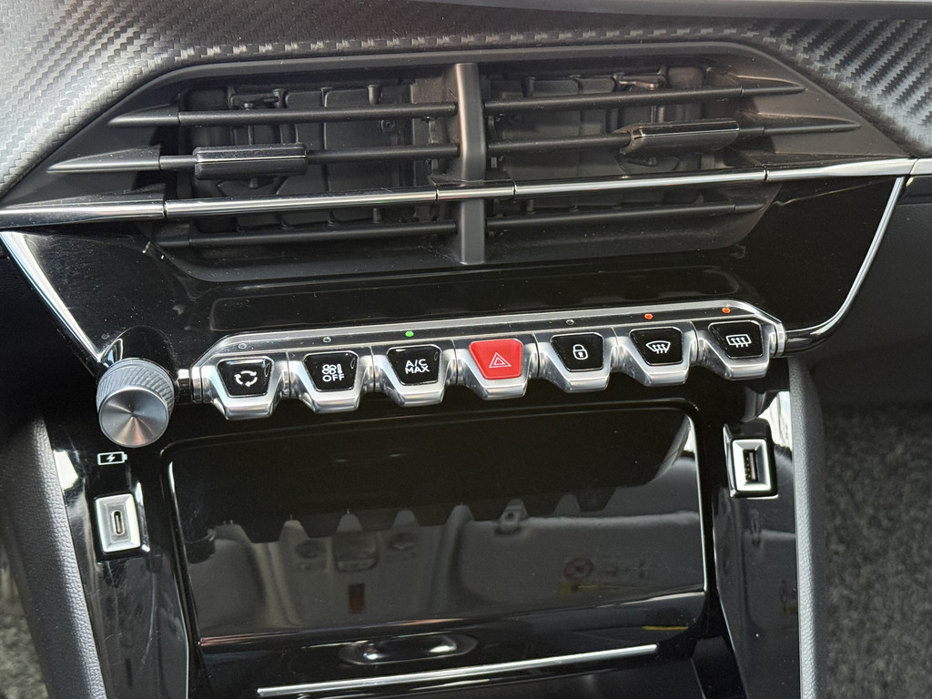 Peugeot e-2008 (T758GG) met abonnement