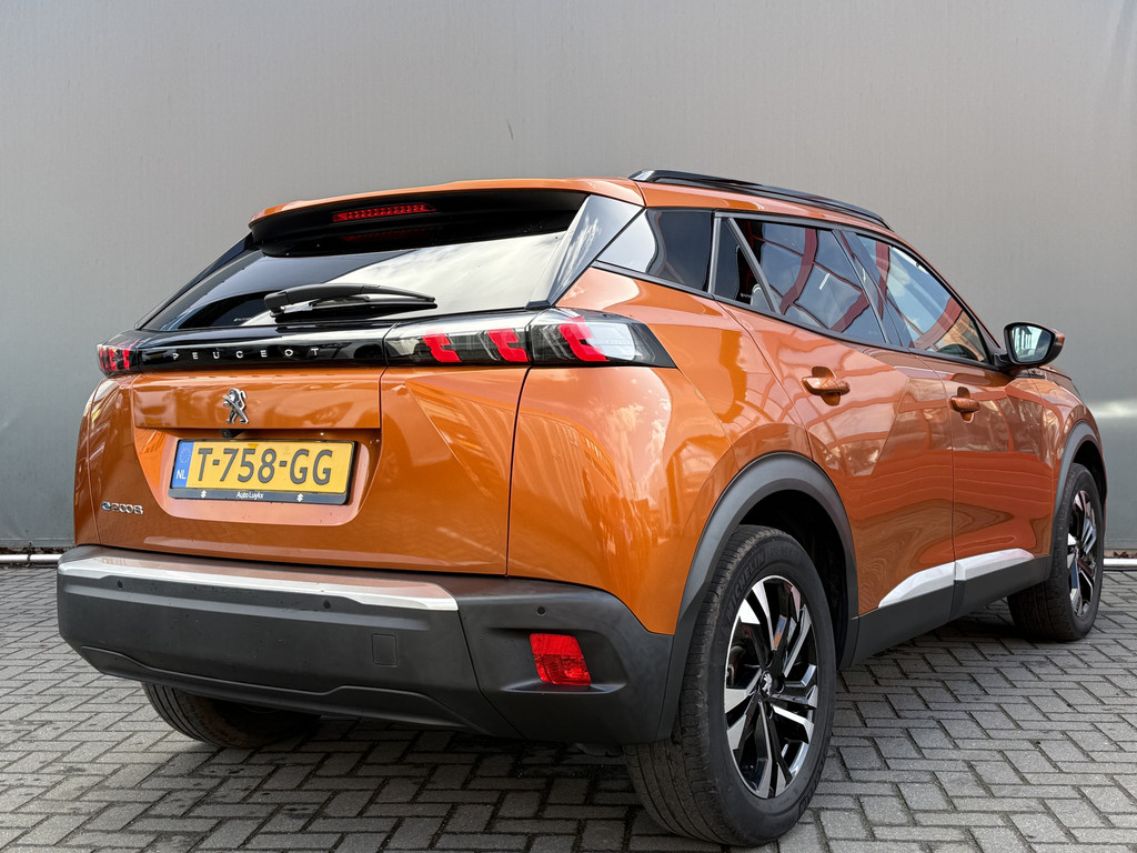 Peugeot e-2008 (T758GG) met abonnement