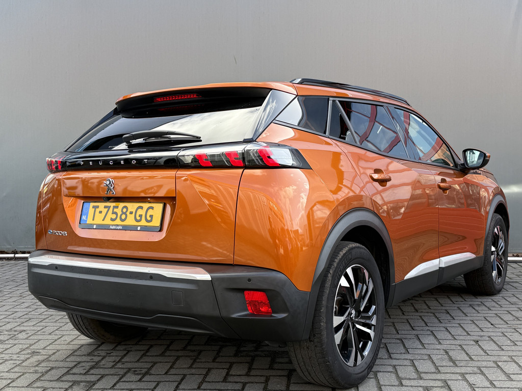 Peugeot e-2008 (T758GG) met abonnement