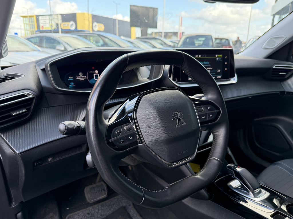 Peugeot e-2008 (T758GG) met abonnement