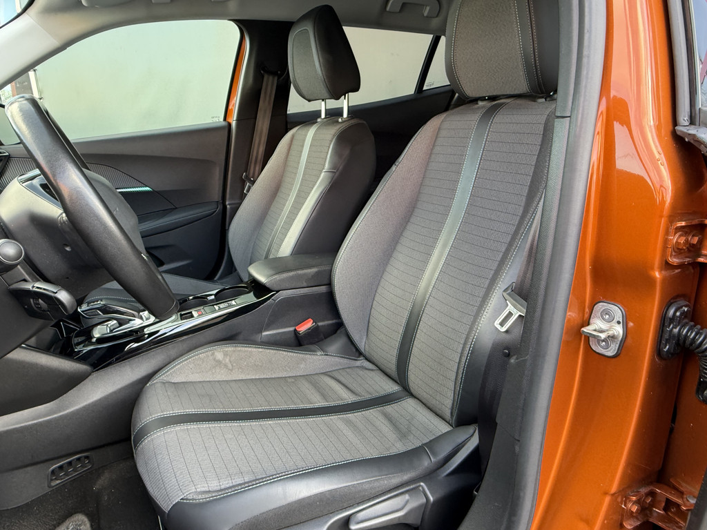 Peugeot e-2008 (T758GG) met abonnement