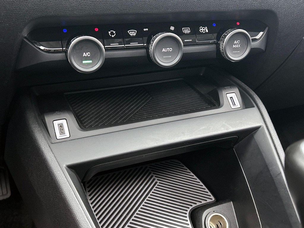 Citroën C4 (JZV95J) met abonnement