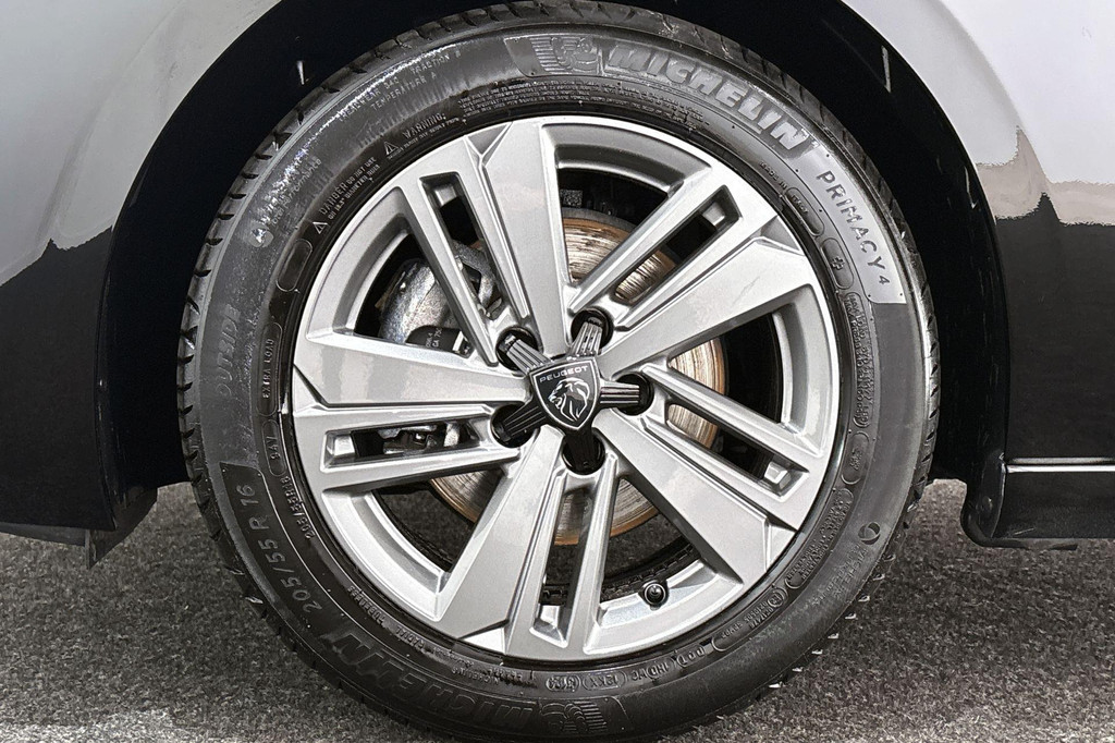 Peugeot 308 (GDH68L) met abonnement