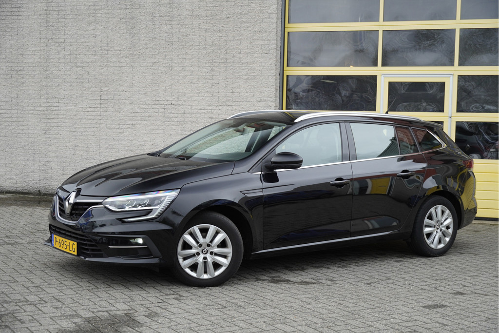 Renault MEGANE Estate (P695LG) met abonnement