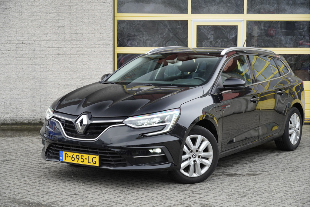Renault MEGANE Estate (P695LG) met abonnement