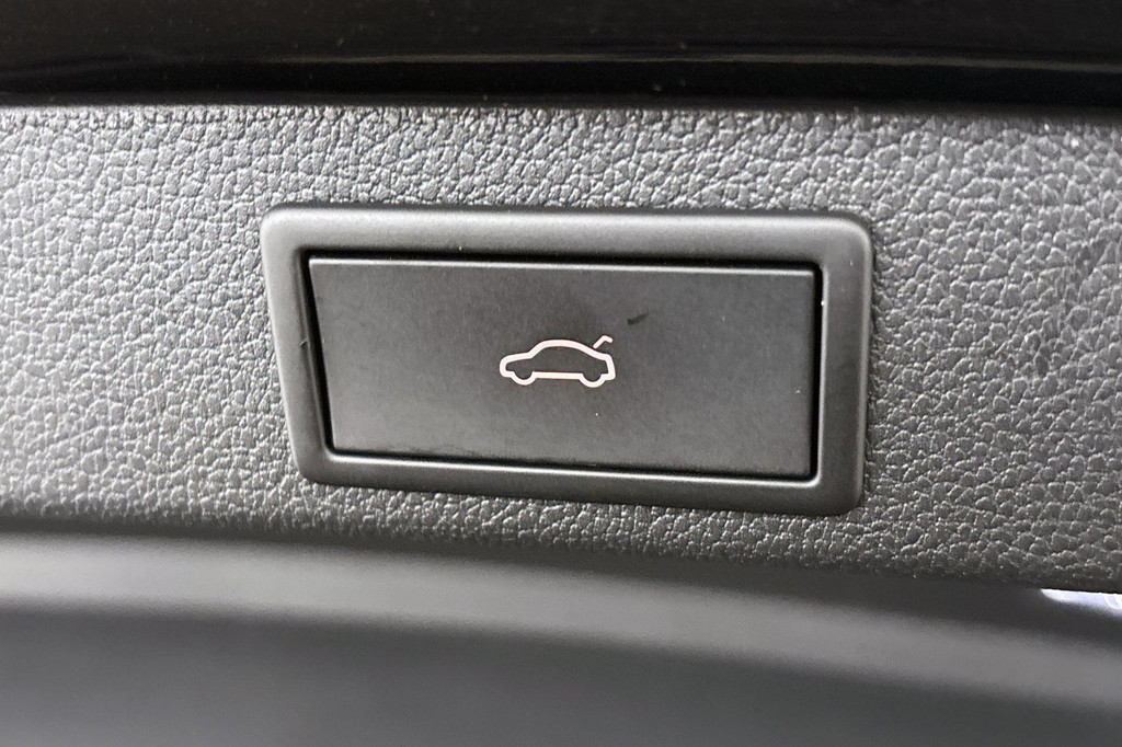 ŠKODA Superb (KBT40S) met abonnement