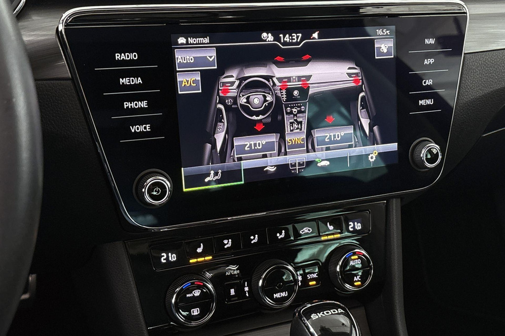 ŠKODA Superb (KBT40S) met abonnement