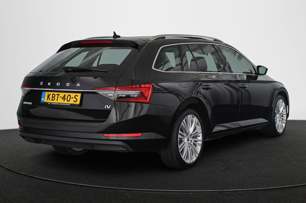 ŠKODA Superb (KBT40S) met abonnement