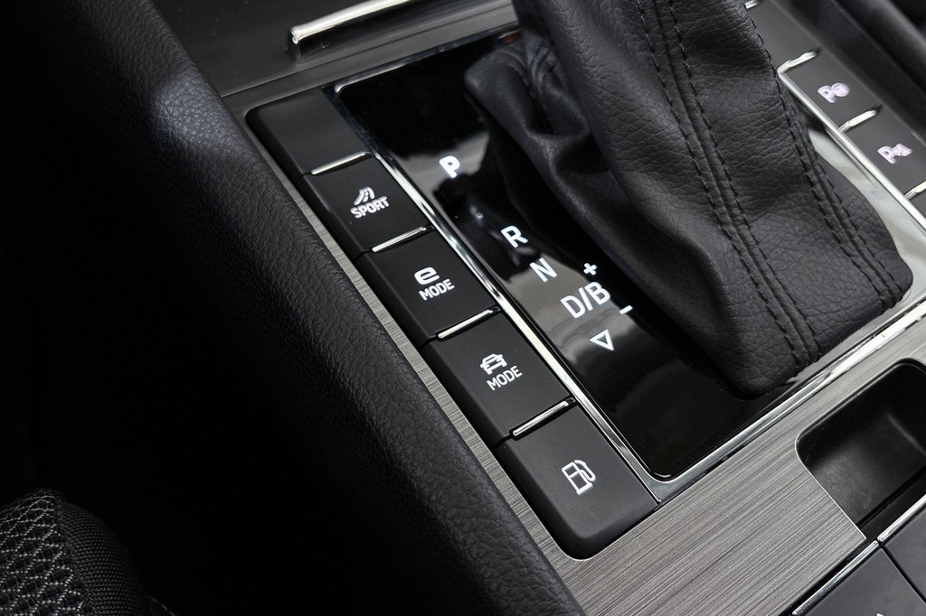 ŠKODA Superb (KBT40S) met abonnement