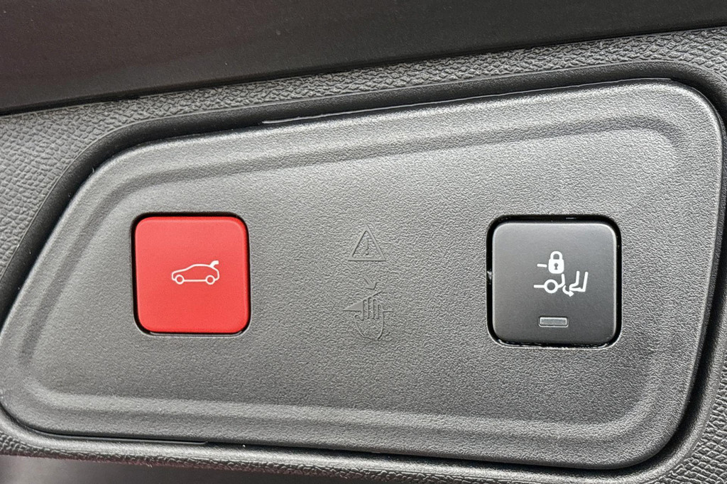 Peugeot 3008 (KBT49T) met abonnement