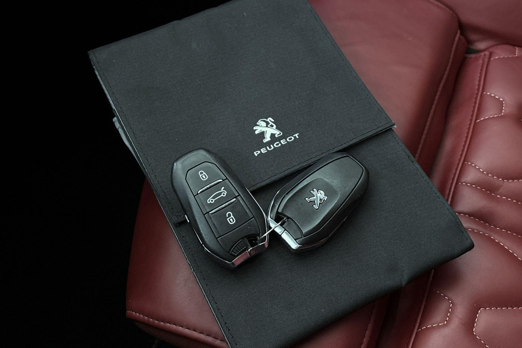 Peugeot 3008 (KBT49T) met abonnement