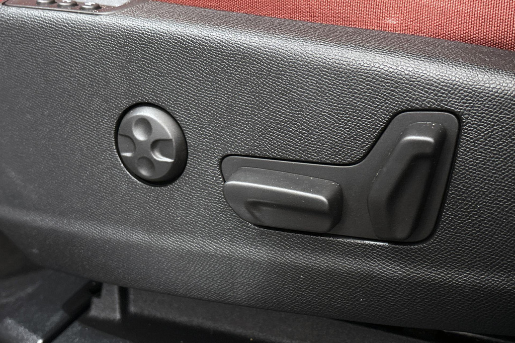 Peugeot 3008 (KBT49T) met abonnement