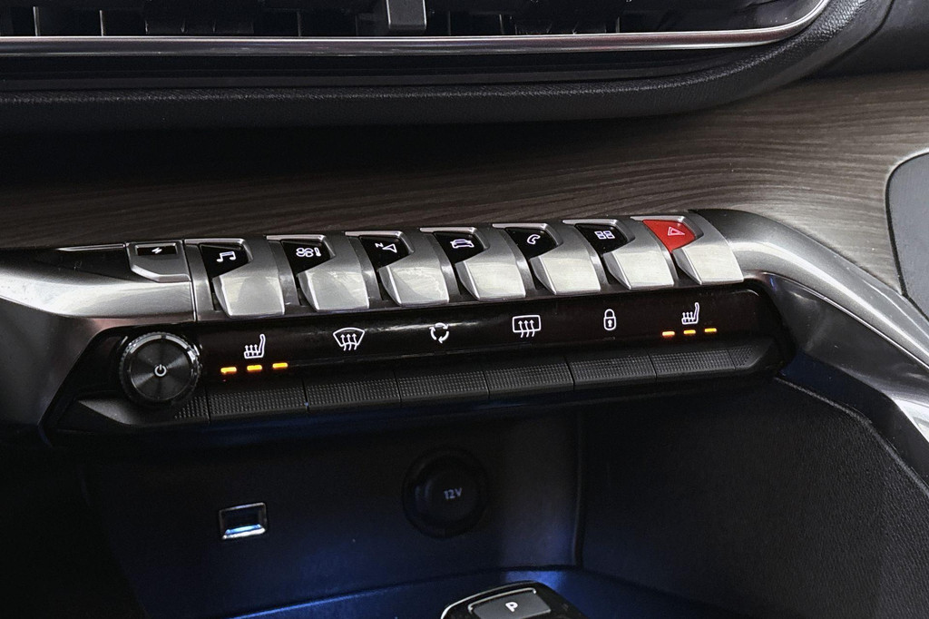 Peugeot 3008 (KBT49T) met abonnement