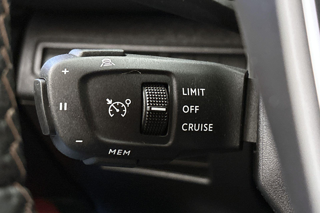 Peugeot 3008 (KBT49T) met abonnement