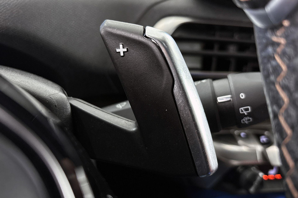 Peugeot 3008 (KBT49T) met abonnement