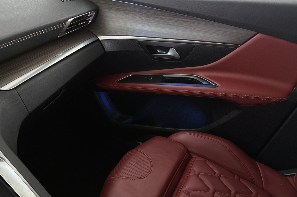 Peugeot 3008 (KBT49T) met abonnement