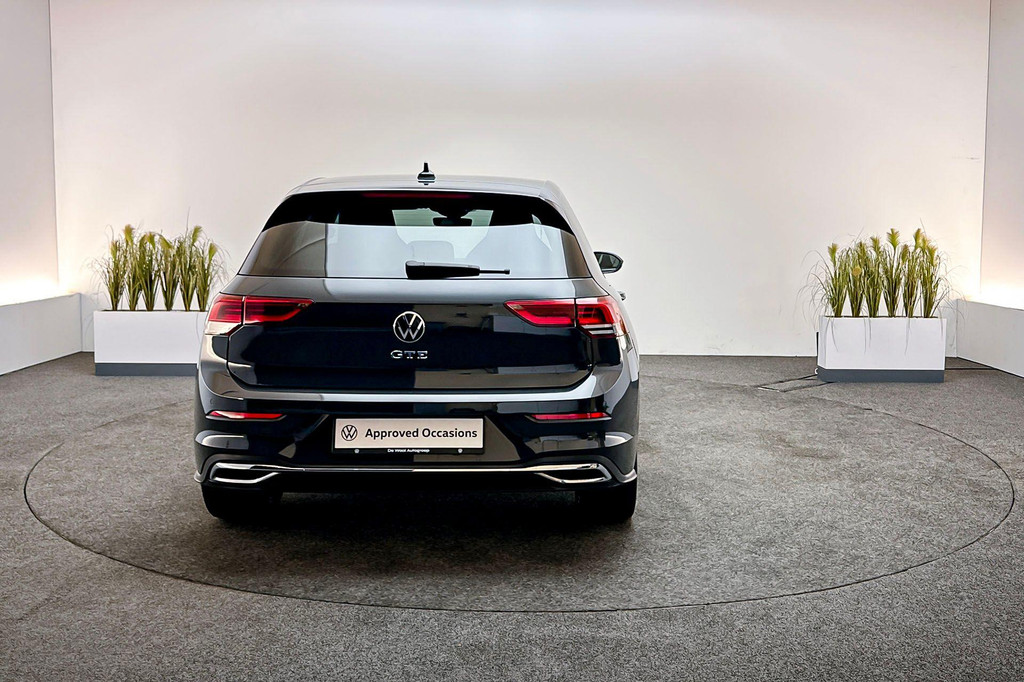 Volkswagen Golf GTE (KBD61V) met abonnement