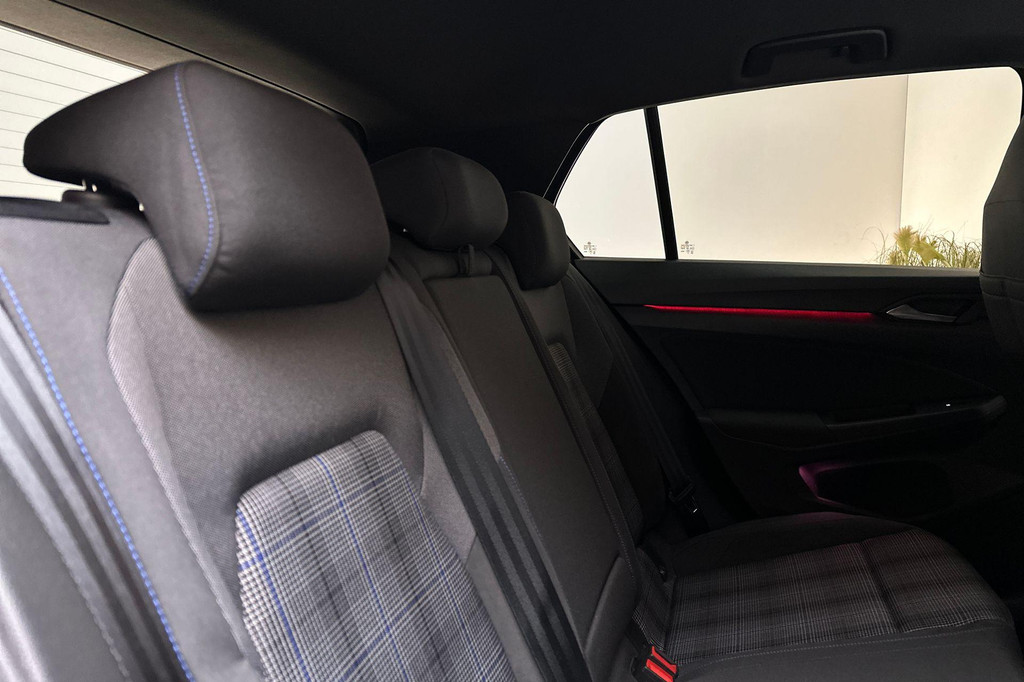 Volkswagen Golf GTE (KBD61V) met abonnement