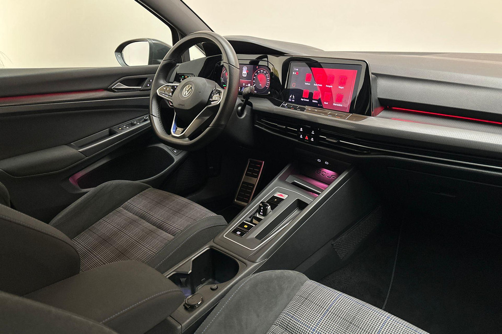 Volkswagen Golf GTE (KBD61V) met abonnement