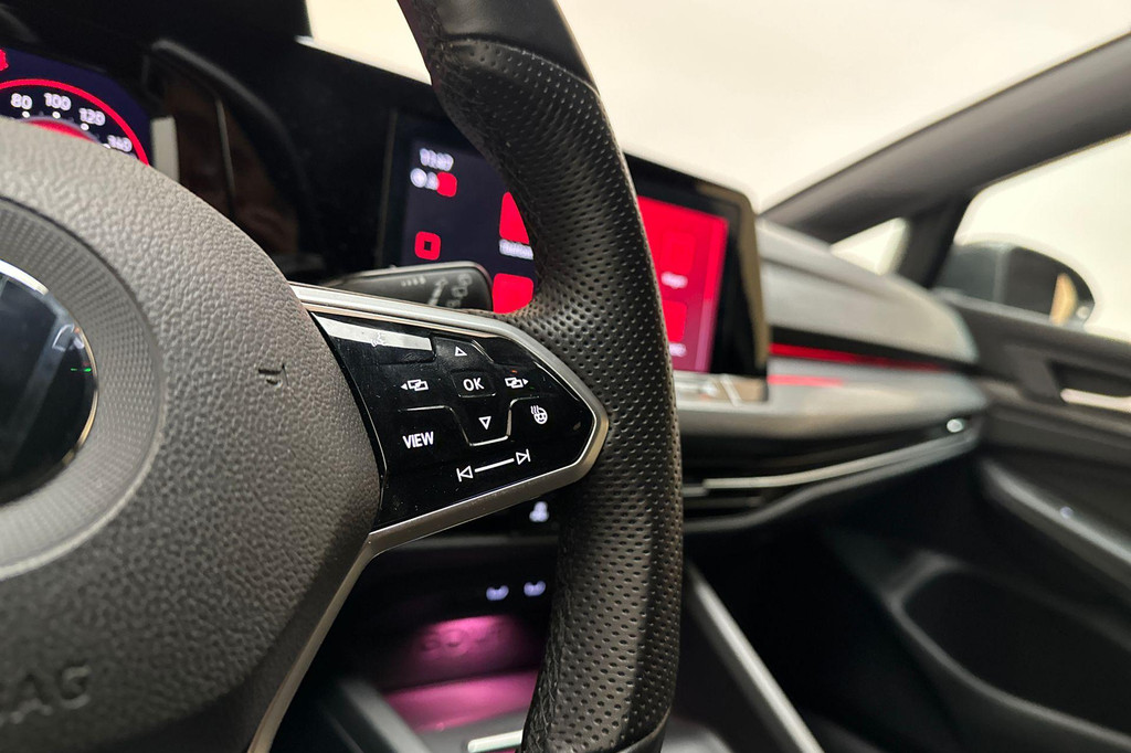 Volkswagen Golf GTE (KBD61V) met abonnement