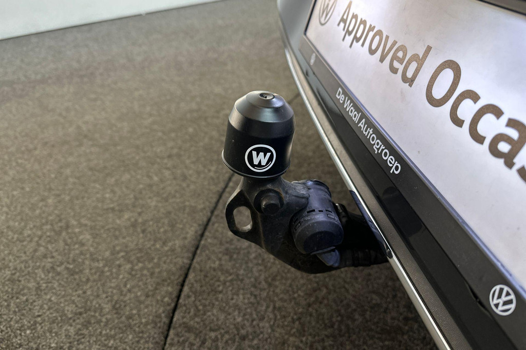 Volkswagen Golf GTE (KBD61V) met abonnement