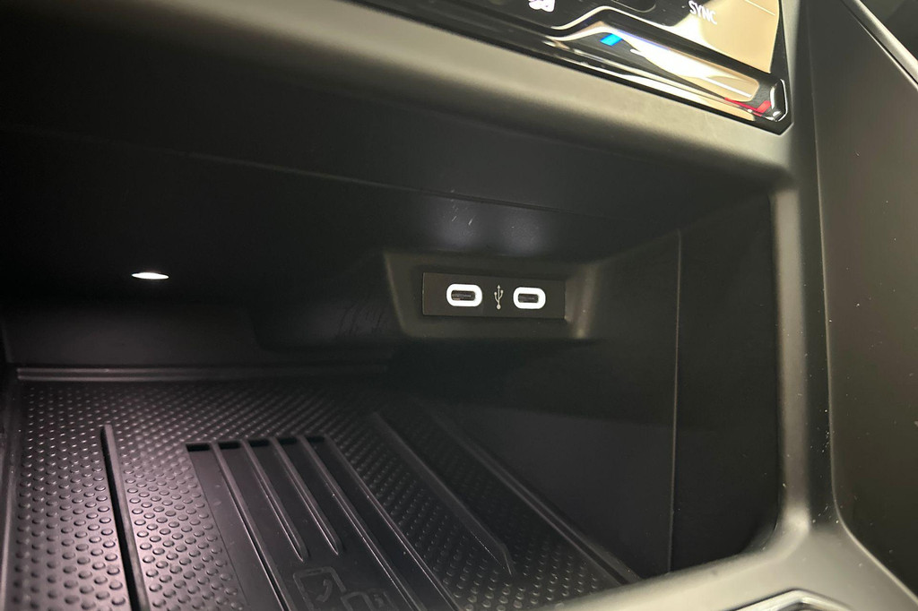 Volkswagen Taigo (JZV63F) met abonnement