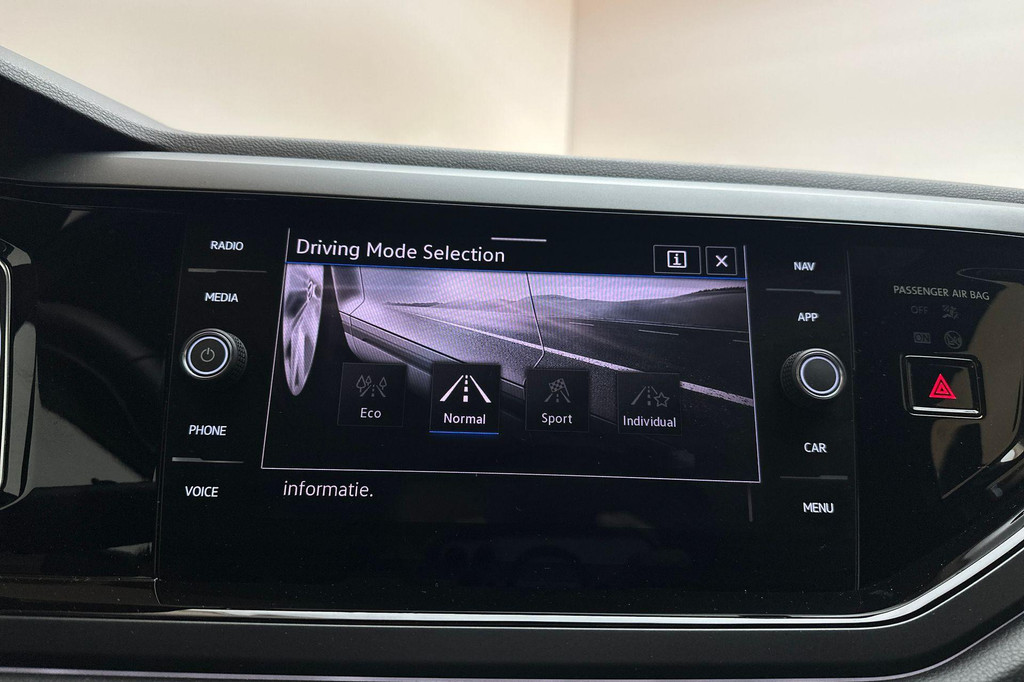 Volkswagen Taigo (JZV79D) met abonnement