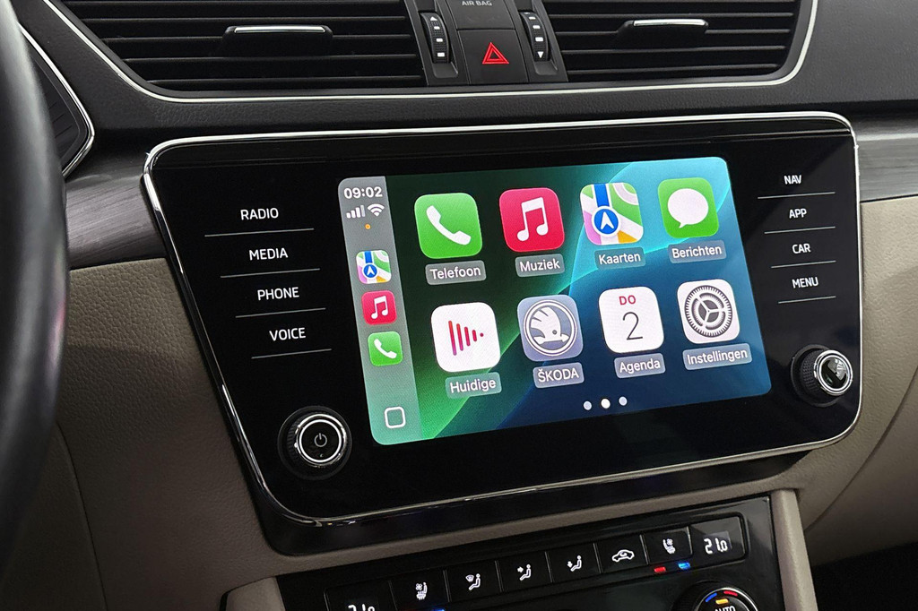 ŠKODA Superb (KBT63S) met abonnement