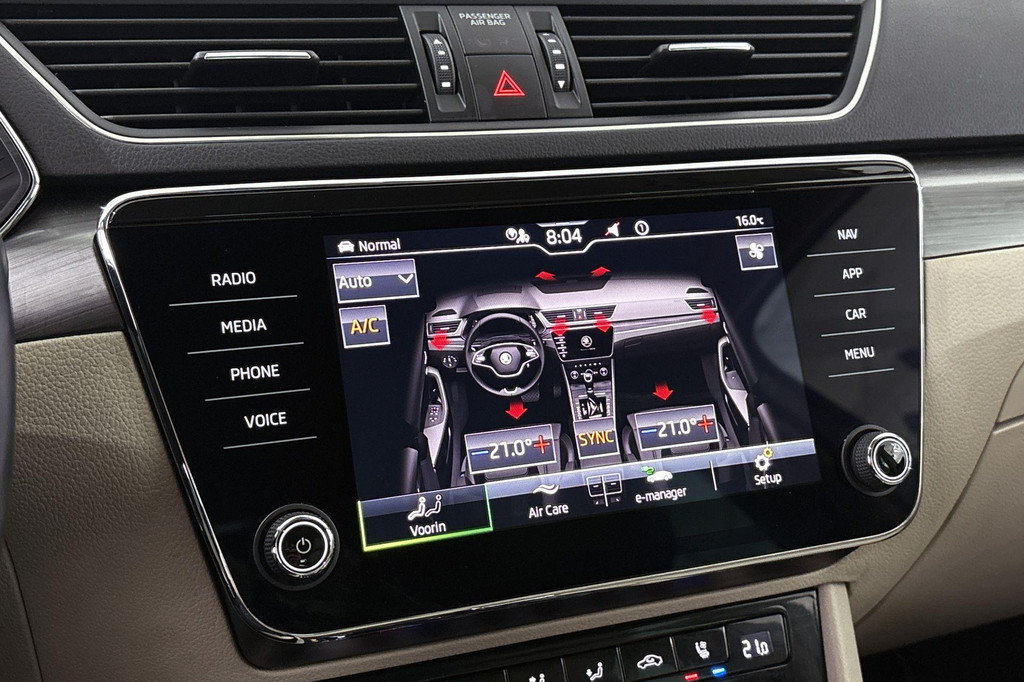 ŠKODA Superb (KBT63S) met abonnement