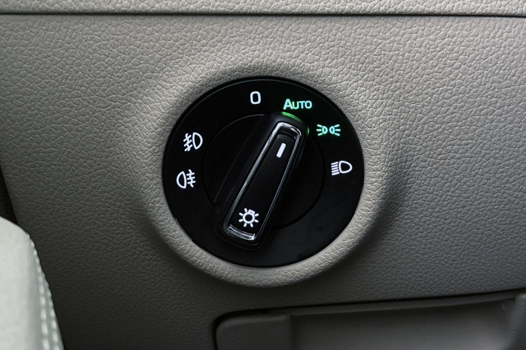 ŠKODA Superb (KBT63S) met abonnement