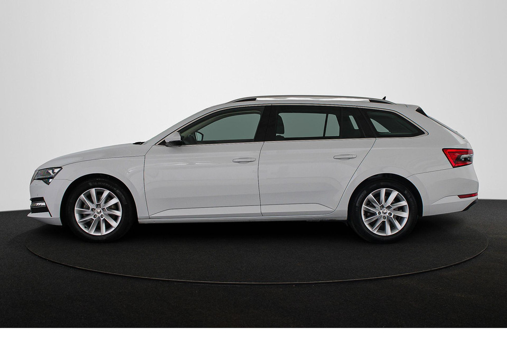 ŠKODA Superb (KBT63S) met abonnement