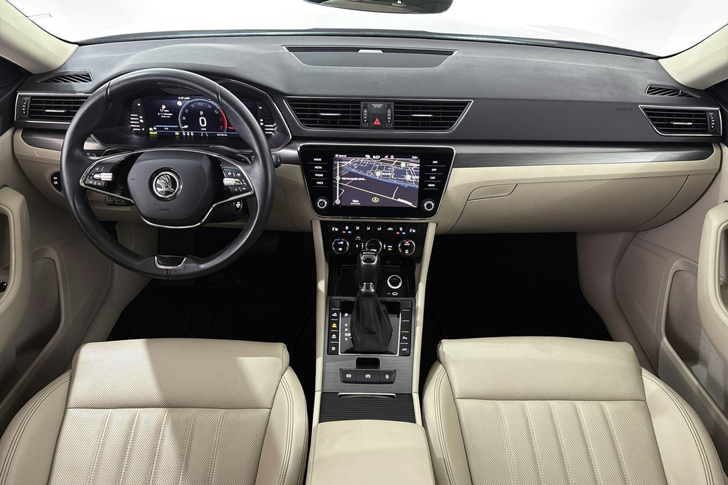 ŠKODA Superb (KBT63S) met abonnement